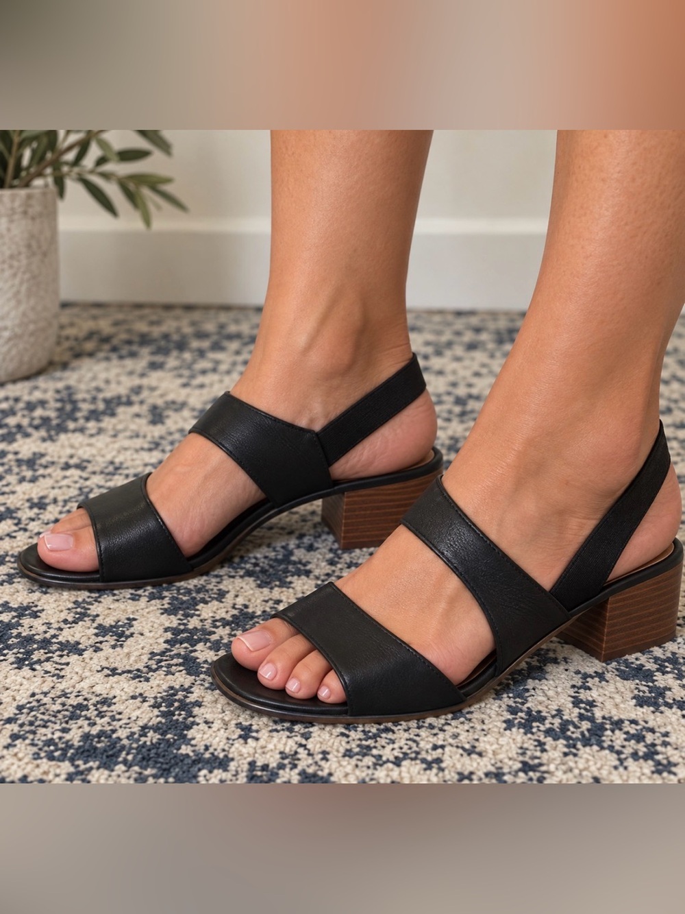 Bueno Women’s Black Leather Slingback Sandals